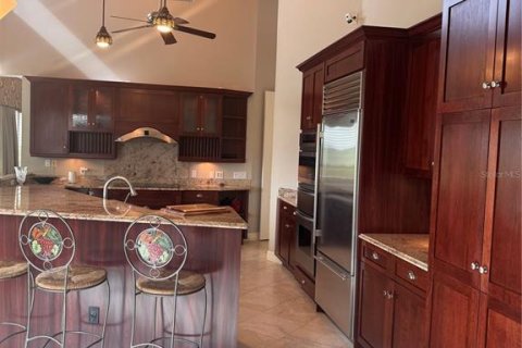 House in Myakka City, Florida 3 bedrooms, 328.13 sq.m. № 2218193 - photo 8