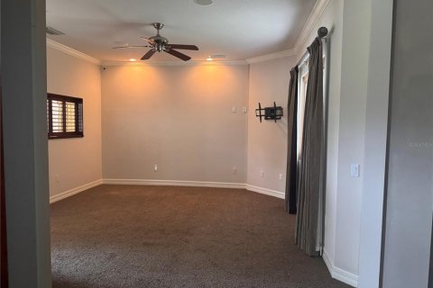 House in Myakka City, Florida 3 bedrooms, 328.13 sq.m. № 2218193 - photo 13
