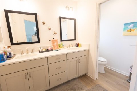 Casa en venta en The Villages, Florida, 3 dormitorios, 158.96 m2 № 1578886 - foto 19