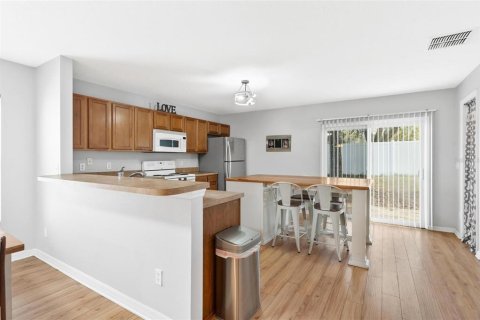 Casa en venta en Tavares, Florida, 3 dormitorios, 156.45 m2 № 1786790 - foto 7