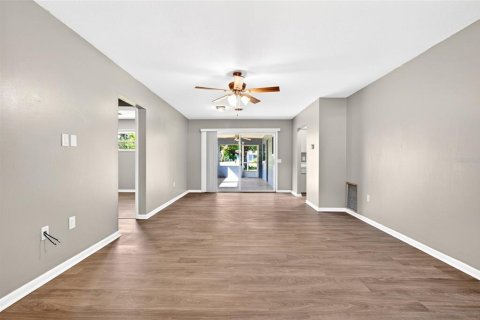 Appartement à louer à Ocala, Floride: 3 chambres, 116.13 m2 № 2098987 - photo 5
