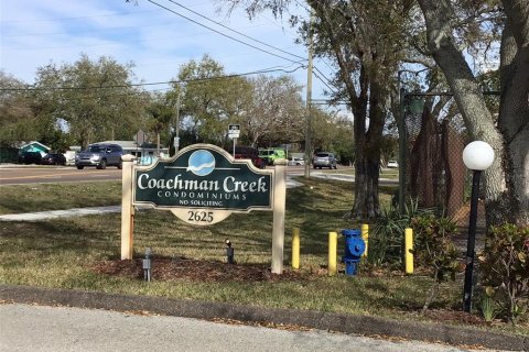 Condo in Clearwater, Florida, 2 bedrooms  № 1733384 - photo 2