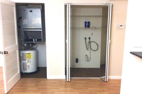 Condo in Clearwater, Florida, 2 bedrooms  № 1733384 - photo 16