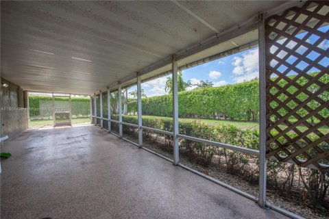 Villa ou maison à vendre à Homestead, Floride: 4 chambres, 220.55 m2 № 1745824 - photo 27