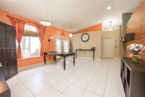 Villa ou maison à vendre à Homestead, Floride: 4 chambres, 220.55 m2 № 1745824 - photo 10