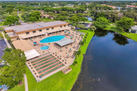 Condo in Delray Beach, Florida, 2 bedrooms  № 2381423 - photo 30