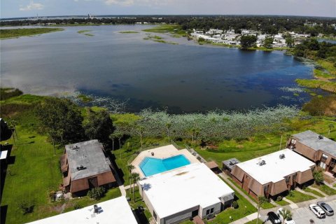 Townhouse in Lakeland, Florida 4 bedrooms, 160.72 sq.m. № 1872951 - photo 30