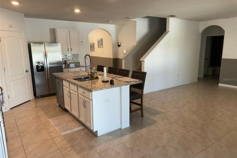 Casa en venta en Auburndale, Florida, 5 dormitorios, 248.42 m2 № 1817947 - foto 5