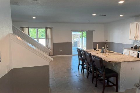 Casa en venta en Auburndale, Florida, 5 dormitorios, 248.42 m2 № 1817947 - foto 7
