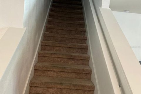Casa en venta en Auburndale, Florida, 5 dormitorios, 248.42 m2 № 1817947 - foto 9