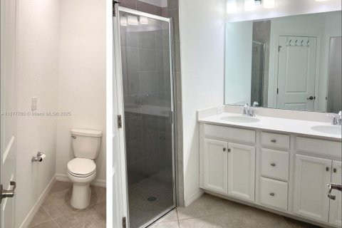 House in Naples, Florida 3 bedrooms, 129.04 sq.m. № 1774424 - photo 23