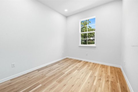 House in Apopka, Florida 3 bedrooms, 134.8 sq.m. № 1852666 - photo 7