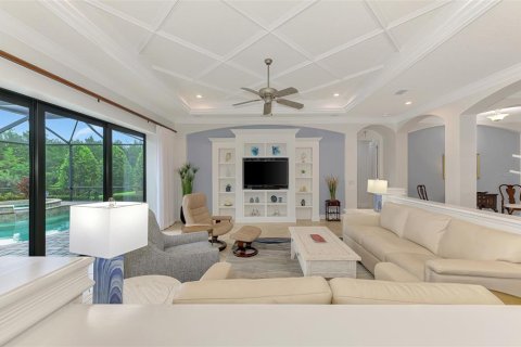 House in Lakewood Ranch, Florida 3 bedrooms, 272.58 sq.m. № 1894969 - photo 27