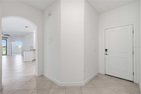 Villa ou maison à louer à Bradenton, Floride: 2 chambres, 144.65 m2 № 2420304 - photo 4
