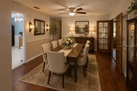 House in DeLand, Florida 3 bedrooms, 173.54 sq.m. № 2267424 - photo 13