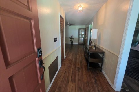 House in DeLand, Florida 3 bedrooms, 173.54 sq.m. № 2267424 - photo 12