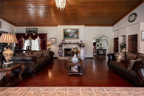 Casa en venta en Lake City, Florida, 6 dormitorios, 428 m2 № 1414646 - foto 9