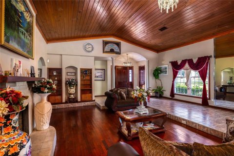 Casa en venta en Lake City, Florida, 6 dormitorios, 428 m2 № 1414646 - foto 7