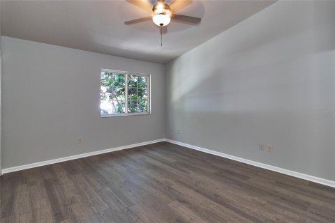 Touwnhouse à vendre à Tampa, Floride: 2 chambres, 118.73 m2 № 1916624 - photo 21