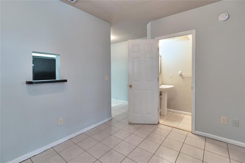 Touwnhouse à vendre à Tampa, Floride: 2 chambres, 118.73 m2 № 1916624 - photo 14