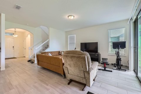 House in Winter Garden, Florida 4 bedrooms, 229.84 sq.m. № 1622185 - photo 5