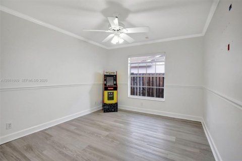 Casa en venta en Plantation, Florida, 4 dormitorios, 242.66 m2 № 2176916 - foto 30