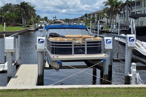 Condo in Punta Gorda, Florida, 2 bedrooms  № 1769991 - photo 3
