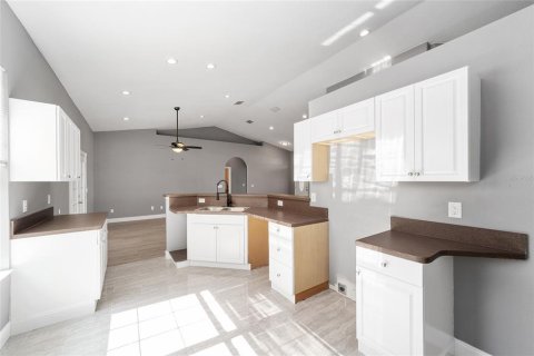 Villa ou maison à vendre à Ocala, Floride: 3 chambres, 169.55 m2 № 1742637 - photo 23