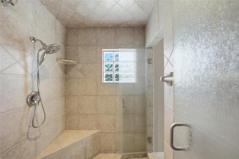 House in Port Charlotte, Florida 3 bedrooms, 152.45 sq.m. № 2150951 - photo 20