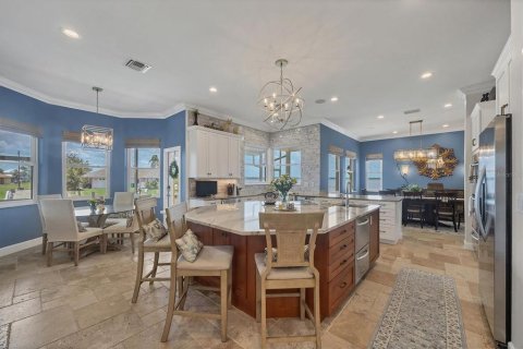 House in Port Charlotte, Florida 4 bedrooms, 355.35 sq.m. № 1810060 - photo 16