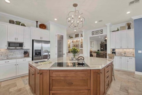 House in Port Charlotte, Florida 4 bedrooms, 355.35 sq.m. № 1810060 - photo 14