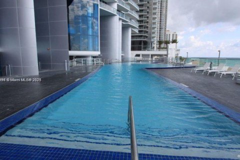 Condo in Sunny Isles Beach, Florida, 4 bedrooms № 1864915 - photo 19