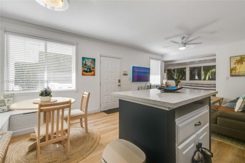 Condo in Jupiter, Florida, 1 bedroom  № 2059781 - photo 10
