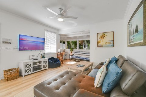 Condo in Jupiter, Florida, 1 bedroom  № 2059781 - photo 5