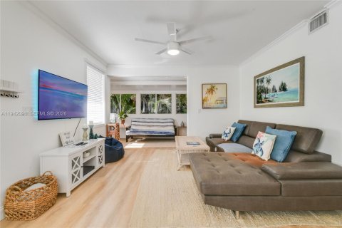 Condo in Jupiter, Florida, 1 bedroom  № 2059781 - photo 4