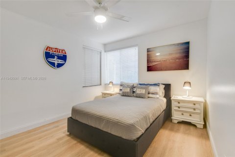 Condo in Jupiter, Florida, 1 bedroom  № 2059781 - photo 17