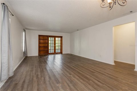 Copropriété à louer à Deltona, Floride: 2 chambres, 119.66 m2 № 2395780 - photo 7