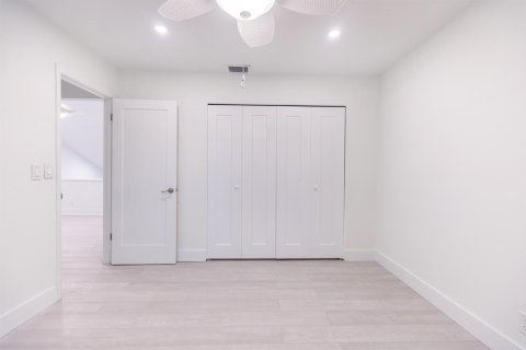 Touwnhouse à louer à Boca Raton, Floride: 3 chambres, 177.54 m2 № 2168202 - photo 23