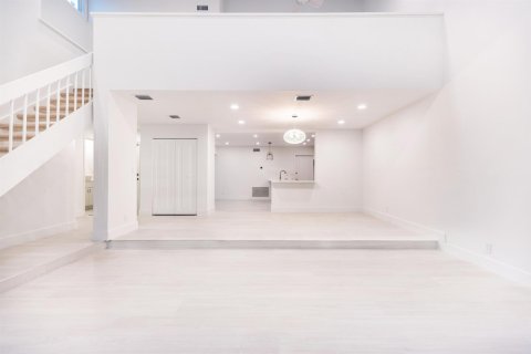 Touwnhouse à louer à Boca Raton, Floride: 3 chambres, 177.54 m2 № 2168202 - photo 14