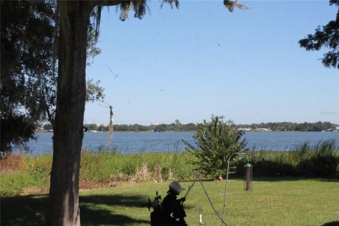 Villa ou maison à louer à Winter Haven, Floride: 3 chambres, 120.77 m2 № 2431671 - photo 3