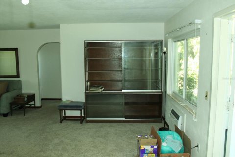 Villa ou maison à louer à Winter Haven, Floride: 3 chambres, 120.77 m2 № 2431671 - photo 10