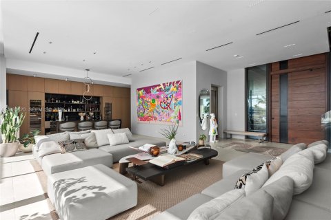 Villa ou maison à louer à Miami Beach, Floride: 7 chambres, 683.39 m2 № 2079929 - photo 6