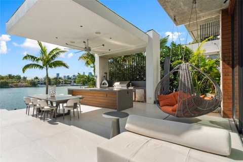 Villa ou maison à louer à Miami Beach, Floride: 7 chambres, 683.39 m2 № 2079929 - photo 5