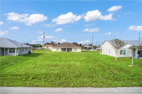 Terreno en venta en Cape Coral, Florida № 1841744 - foto 6