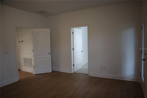 Снять в аренду таунхаус в Сарасота, Флорида 7 комнат, 219.81м2, № 1912860 - фото 18