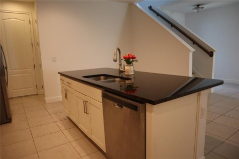 Adosado en alquiler en Sarasota, Florida, 3 dormitorios, 219.81 m2 № 1912860 - foto 12