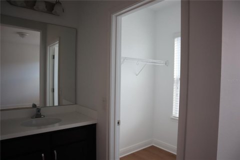 Adosado en alquiler en Sarasota, Florida, 3 dormitorios, 219.81 m2 № 1912860 - foto 6