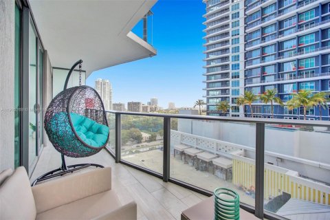 Condominio en venta en Miami, Florida, 1 dormitorio, 60.29 m2 № 2169188 - foto 9