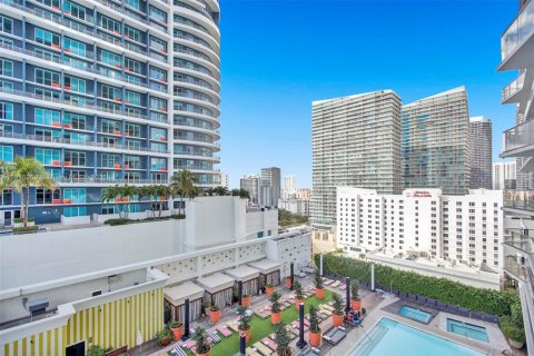 Condominio en venta en Miami, Florida, 1 dormitorio, 60.29 m2 № 2169188 - foto 11