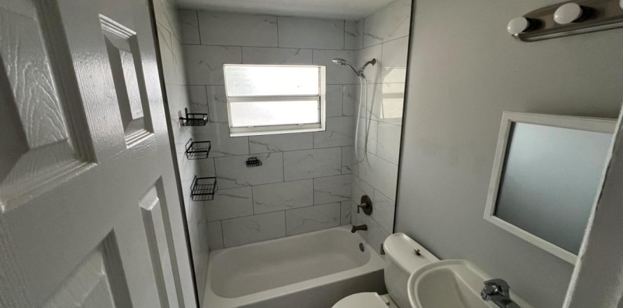 Appartement à West Palm Beach, Floride 2 chambres, 57.88 m2 № 1207882